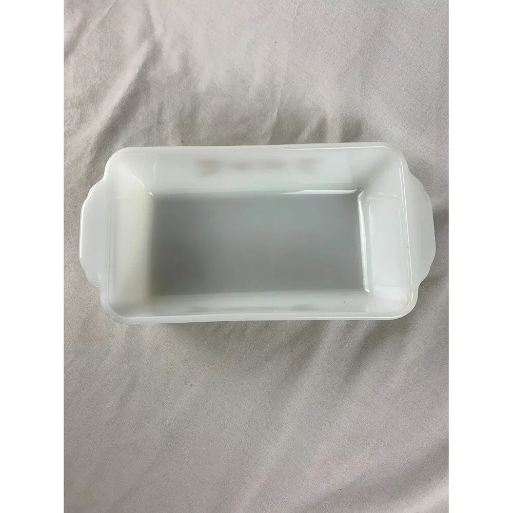 Vintage Fire King Harvest Wheat 1 QT Baking Dish Oven made in usa milk glass 409
